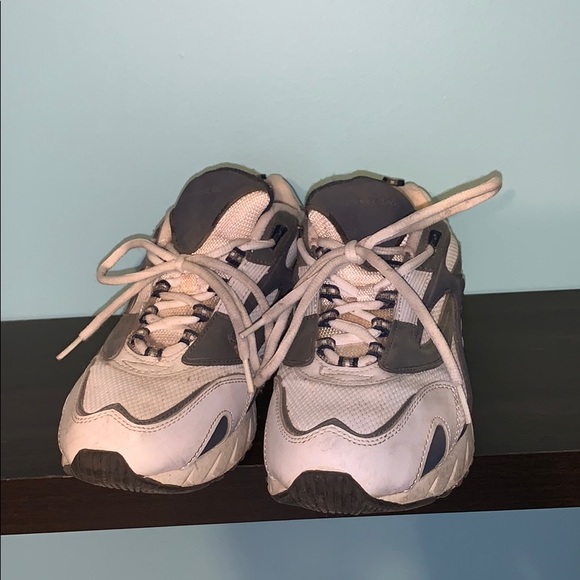 ProSpirit Athletic Shoes (Cheap!) - Picture 2 of 3